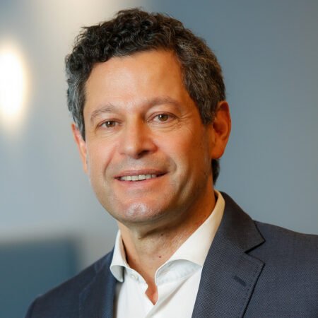 Marcelo Alval&aacute;